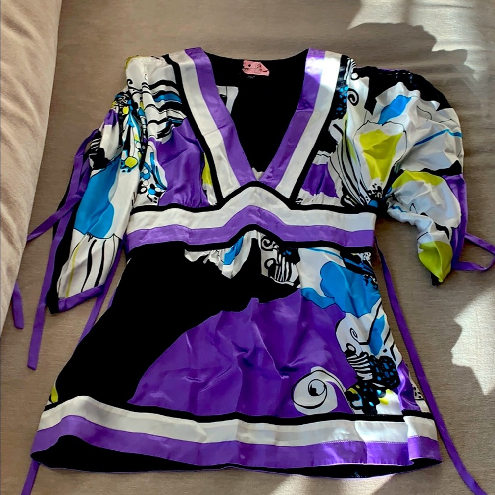 Multi colored kimono blouse